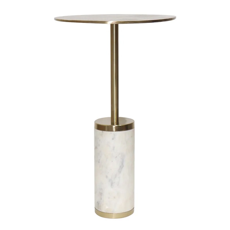 Crest View Borneo Accent Table – Beck's Furniture