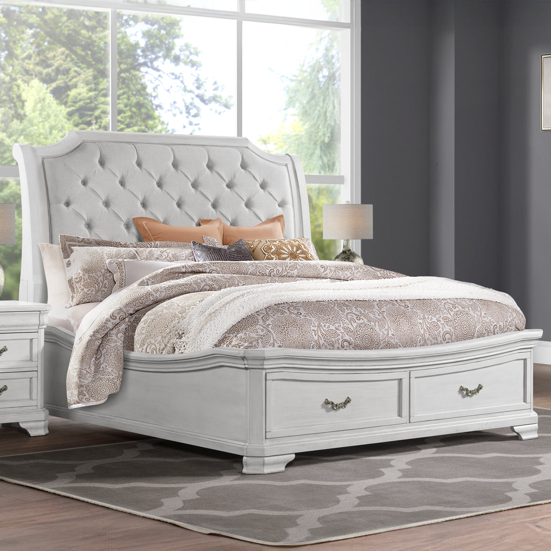 New Classic Lyndhurst Storage Bed