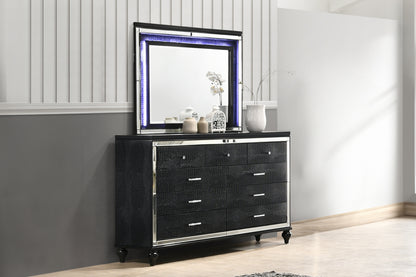 New Classic Valentino King Bedroom Set