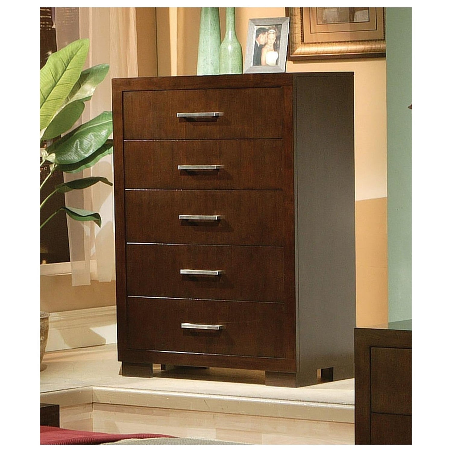 Jessica 5-drawer Chest Cappuccino 200715