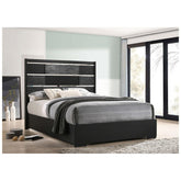 Blacktoft Eastern King Panel Bed Black 207101KE