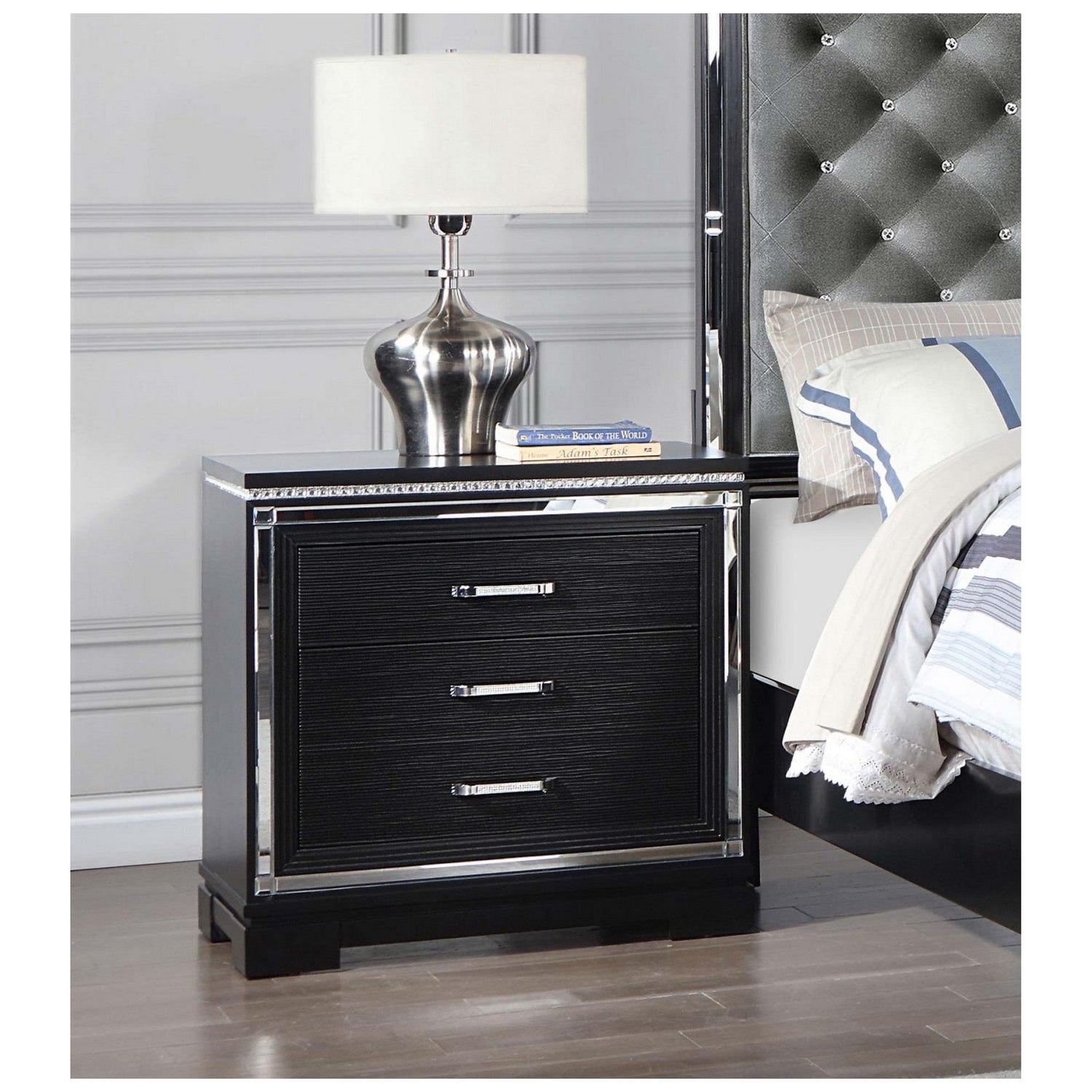 Eleanor Rectangular 3-drawer Nightstand Silver and Black 223362