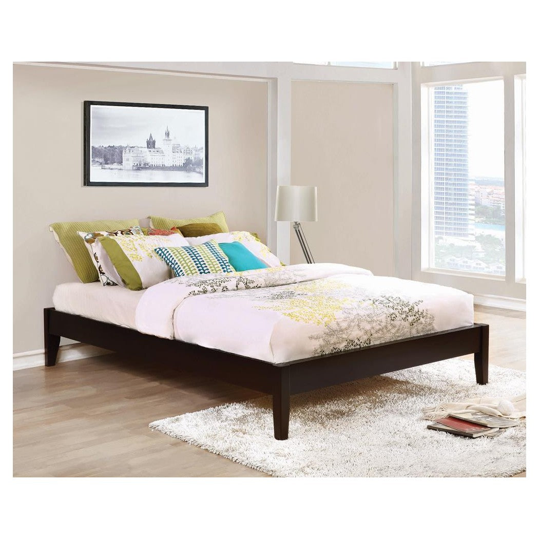 Hounslow Eastern King Universal Platform Bed Cappuccino 300555KE