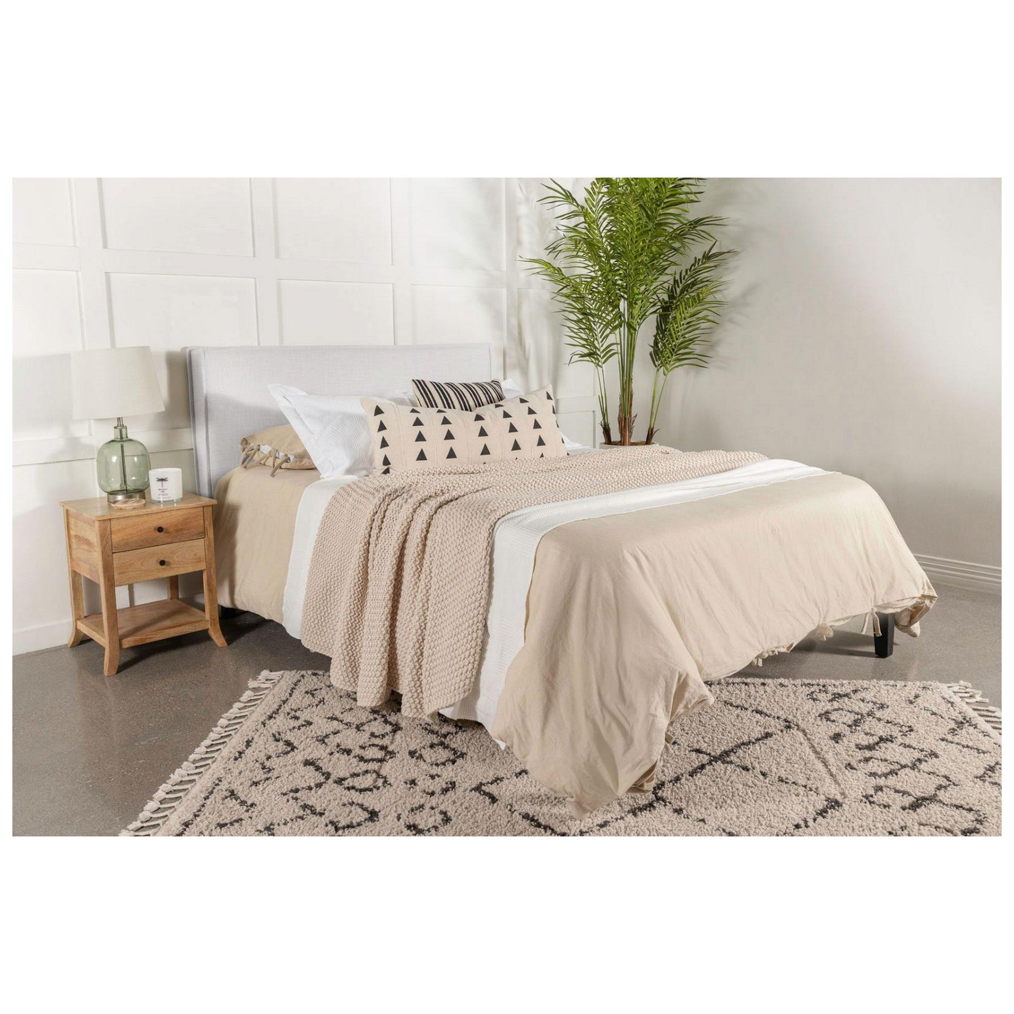 Izzy Upholstered Headboard Sand 315985K