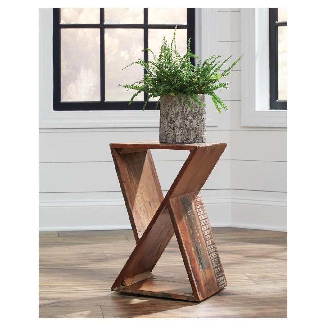 Lily Geometric Accent Table Natural 910180