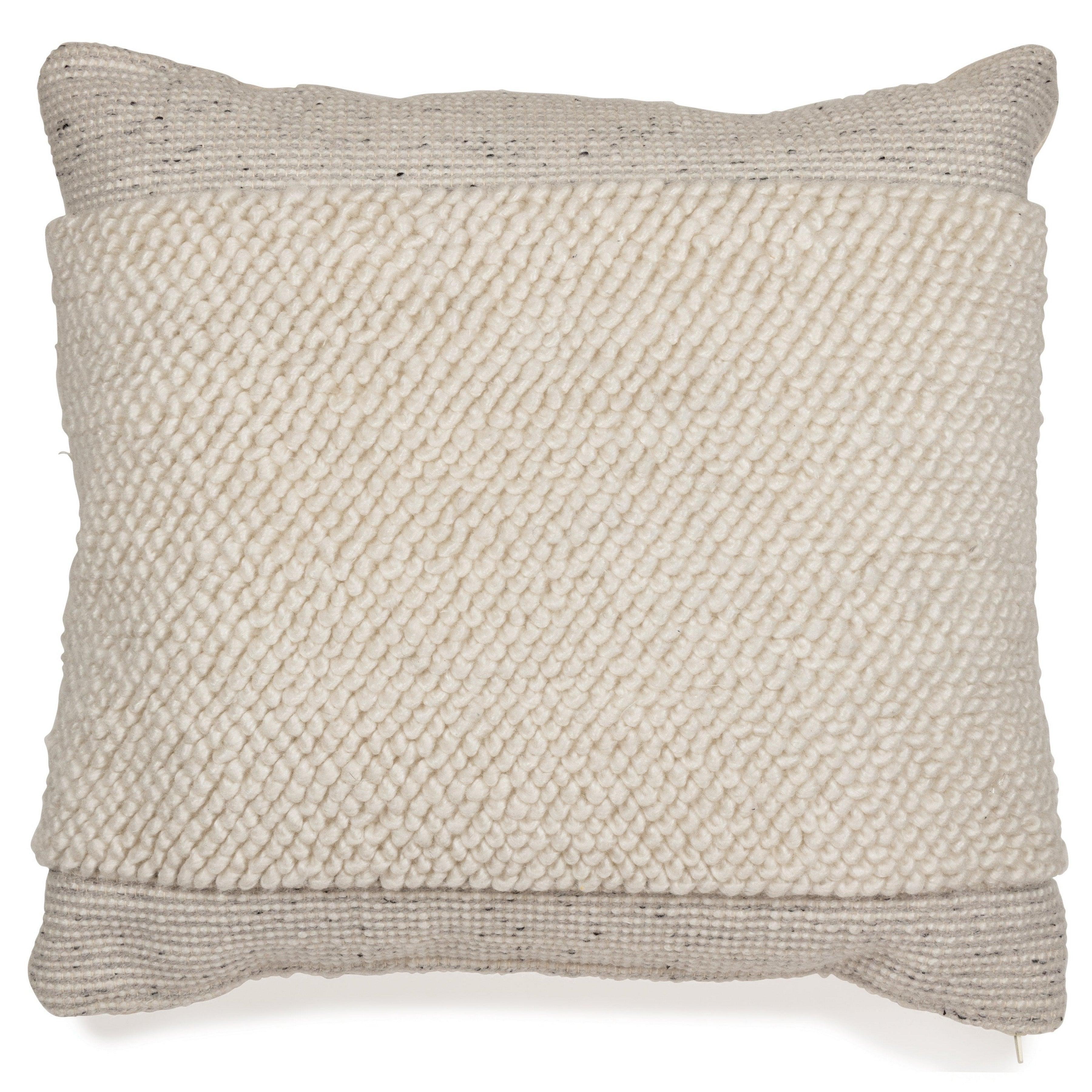 Rowcher Pillow (Set of 4) Ash-A1001004