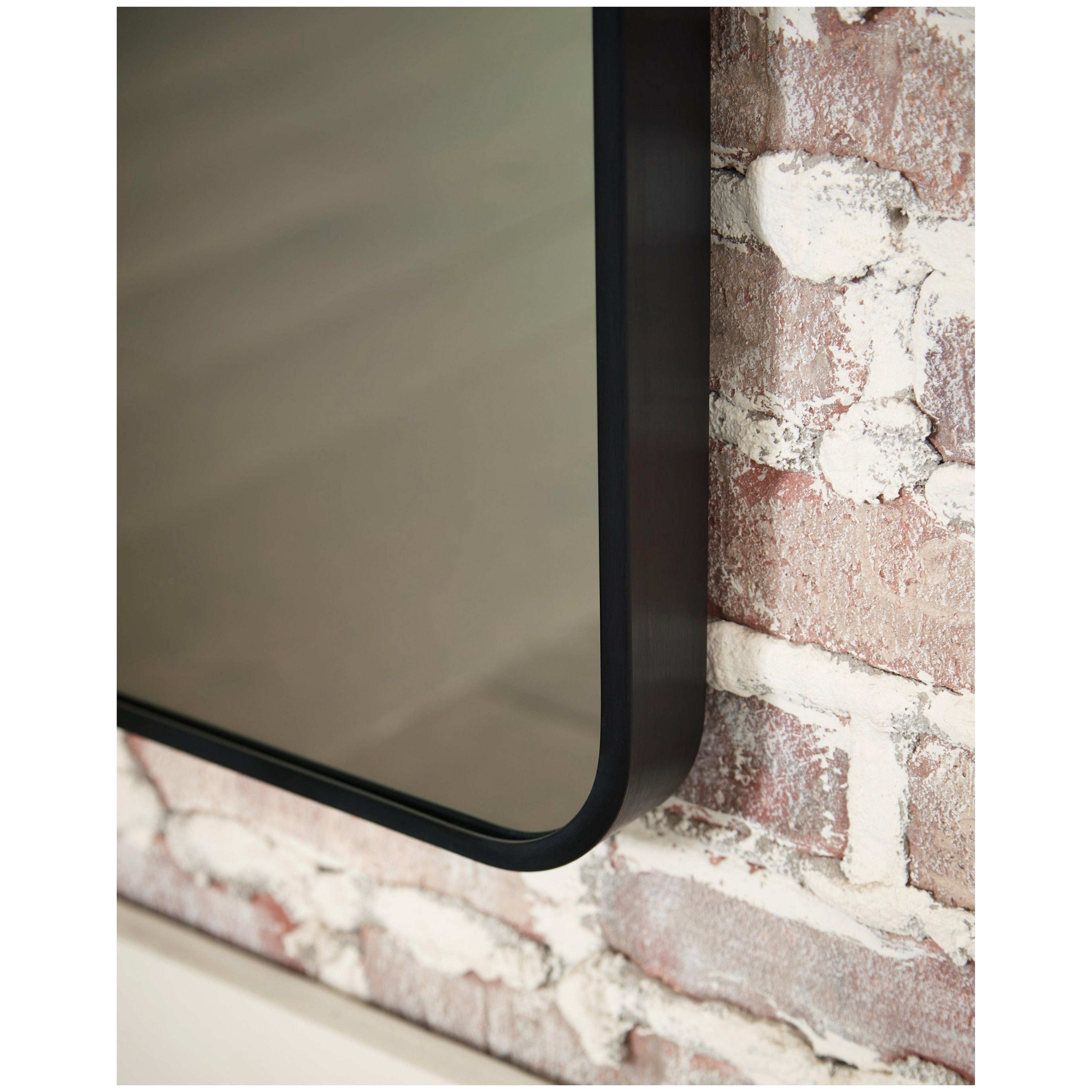 Sethall Floor Mirror Ash-A8010307