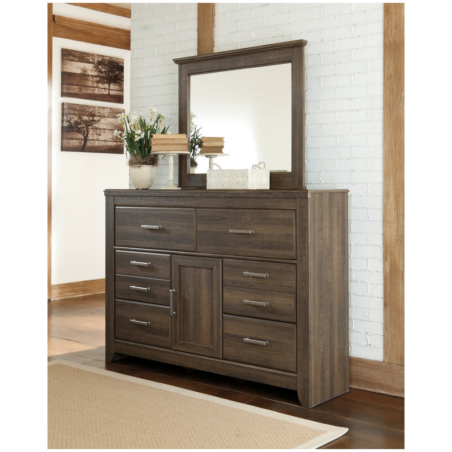 Juararo Queen Poster Bed with Mirrored Dresser and 2 Nightstands Ash-B251B17