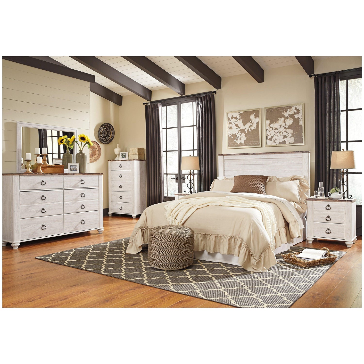 Willowton Chest of Drawers Ash-B267-46