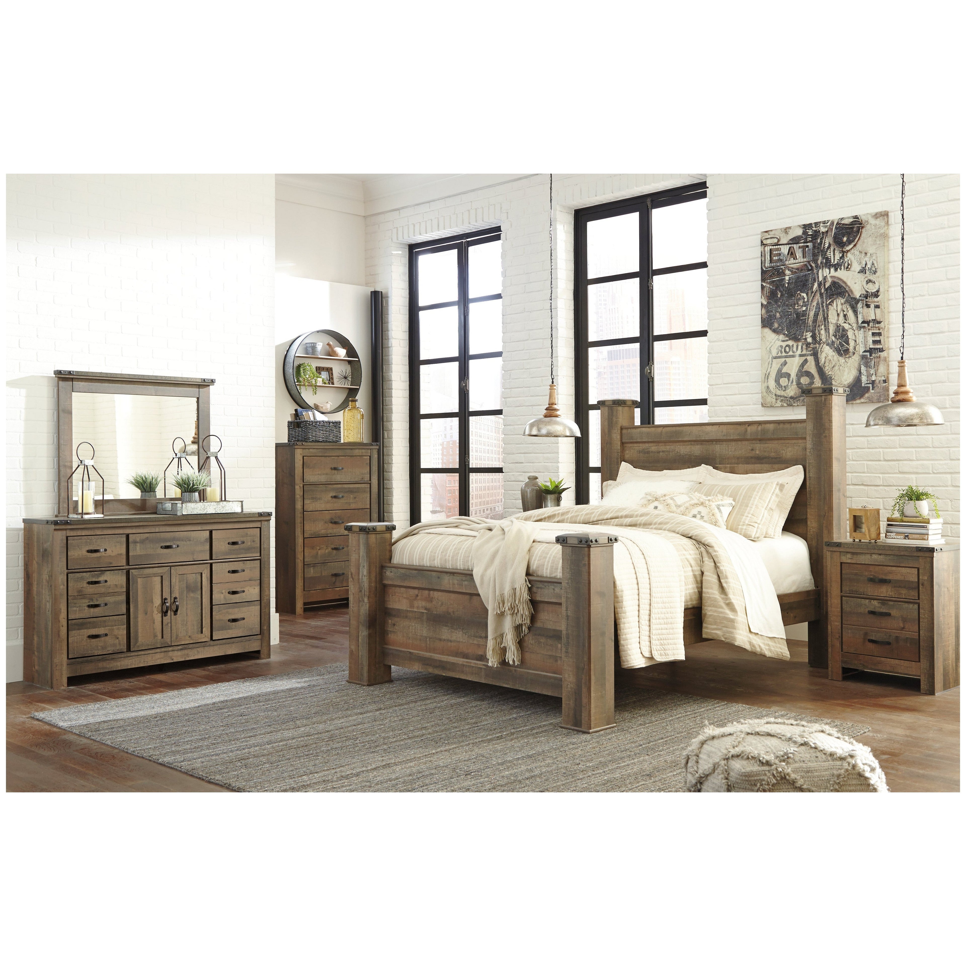 Trinell Poster Bed