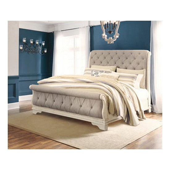 Realyn Sleigh Bed Ash-B743B4