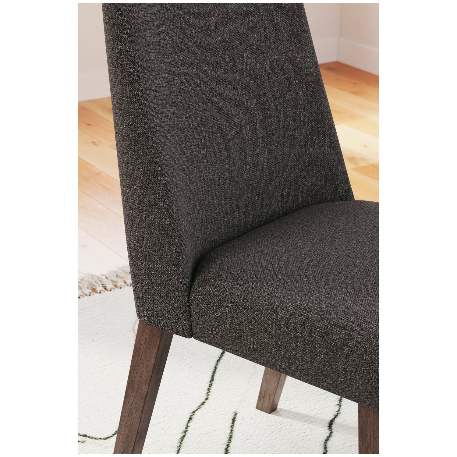 Lyncott Dining Chair Ash-D615-01