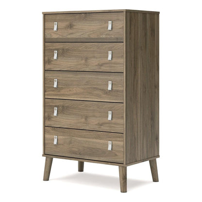 Aprilyn Chest of Drawers