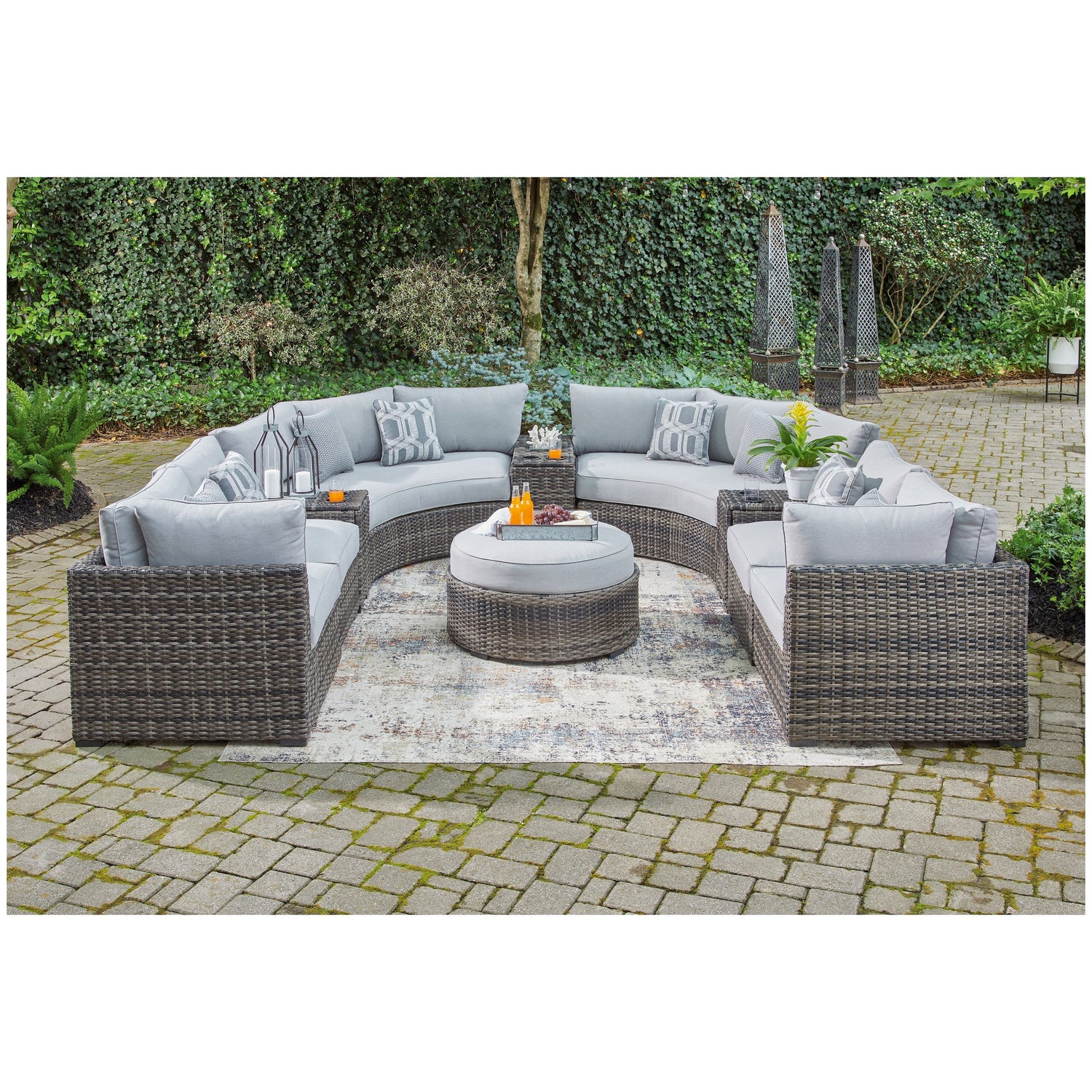 Harbor Court 8-Piece Outdoor Sectional with Ottoman Ash-P459P1