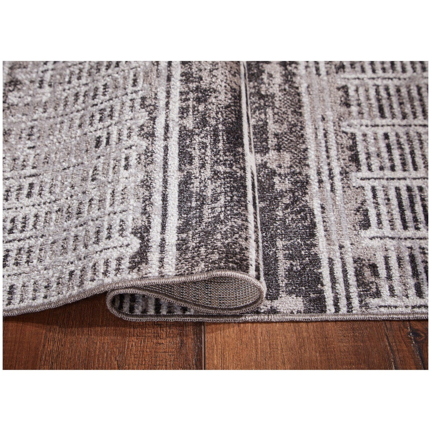 Henchester Rug Ash-R405992