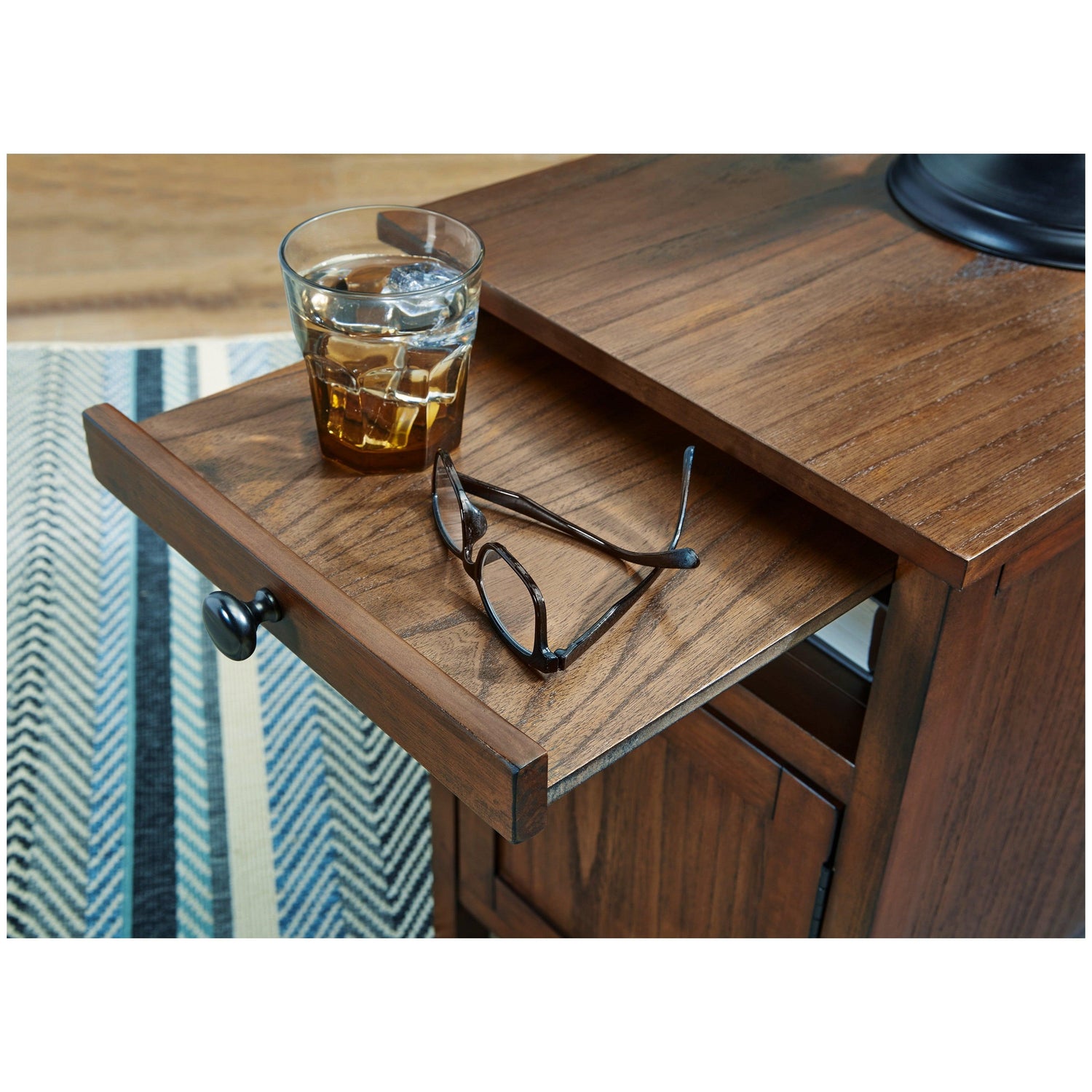 Treytown Chairside End Table Ash-T300-217