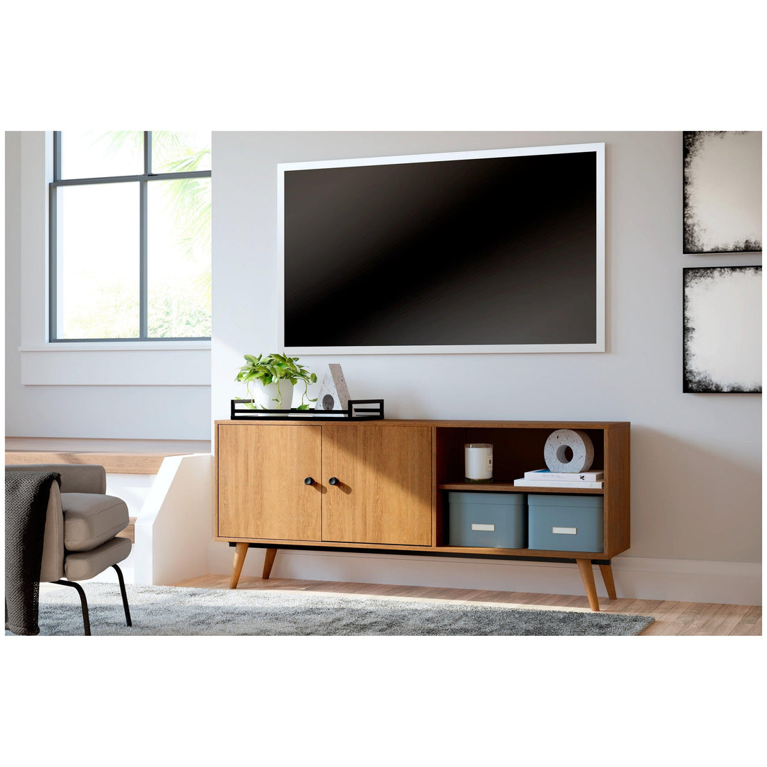 Thadamere TV Stand Ash-W060-58