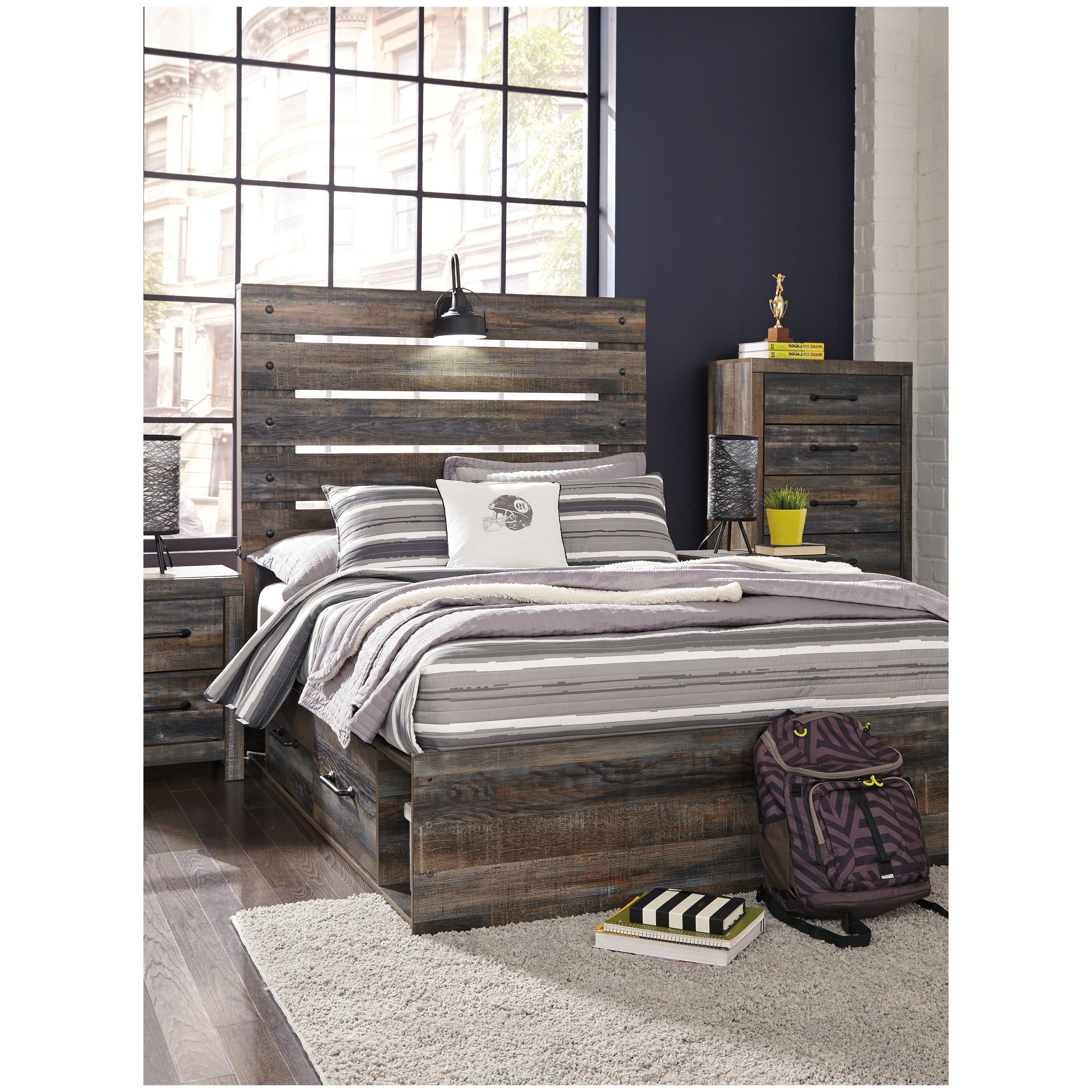 Drystan Panel Bed with 4 Storage Drawers