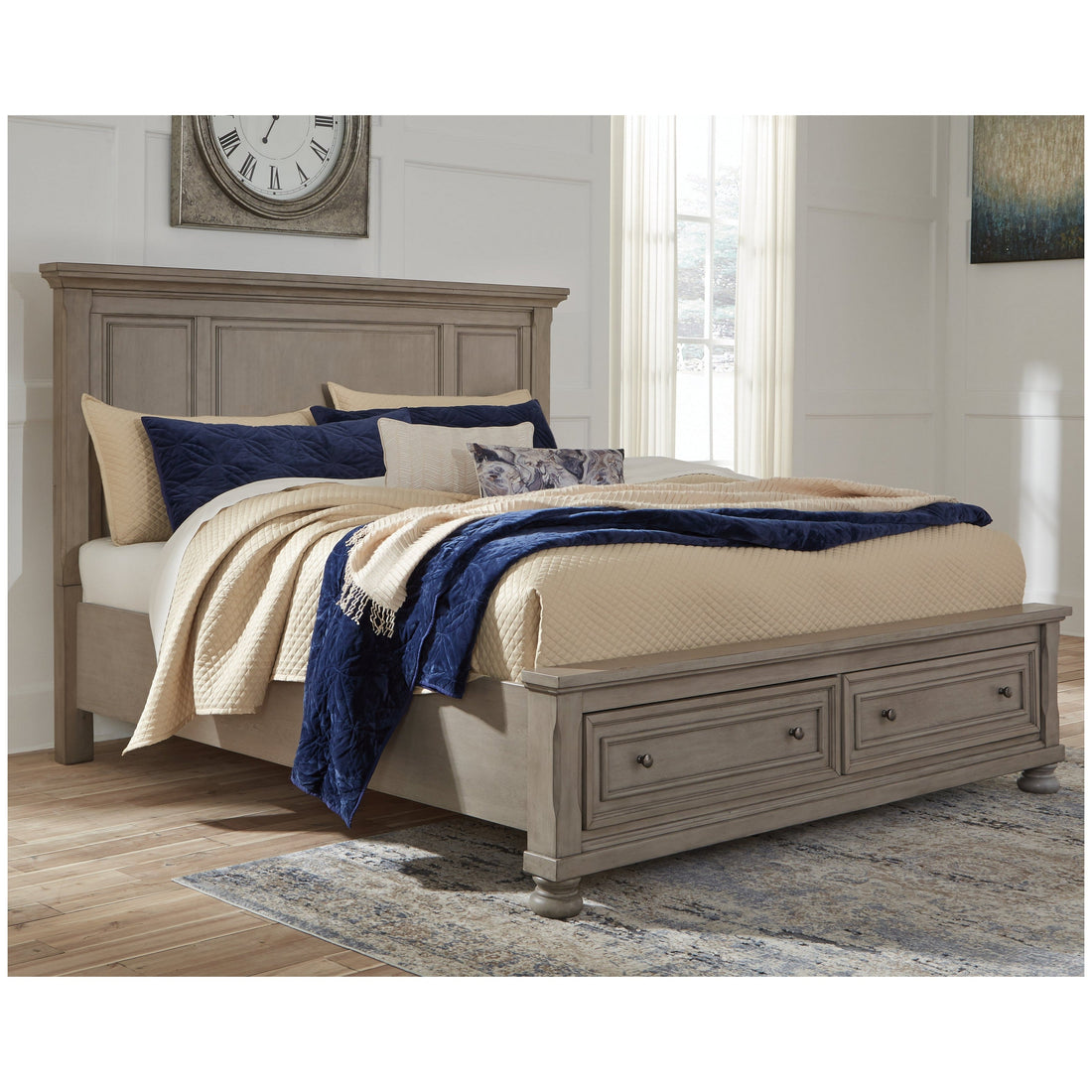 Lettner Panel Storage Bed