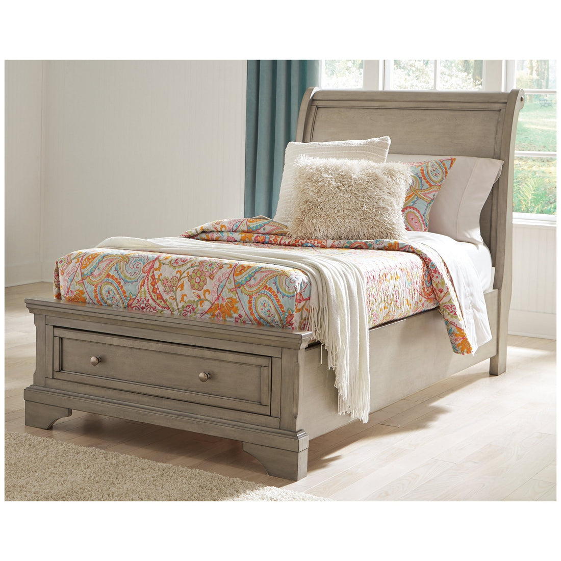 Lettner Sleigh Bed