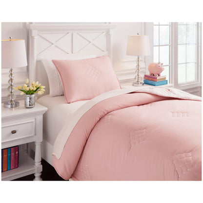 Lexann Comforter Set