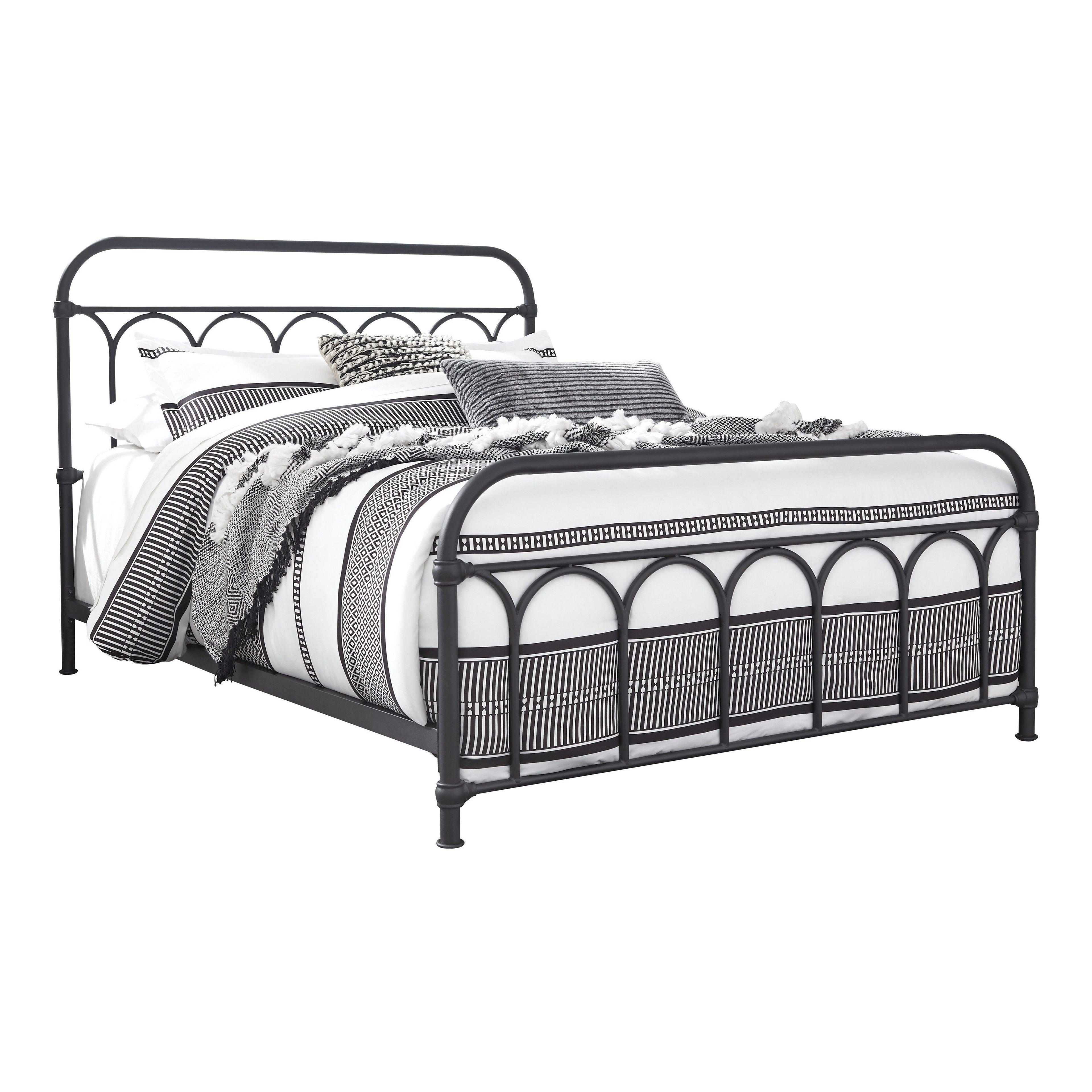 Nashburg Metal Bed