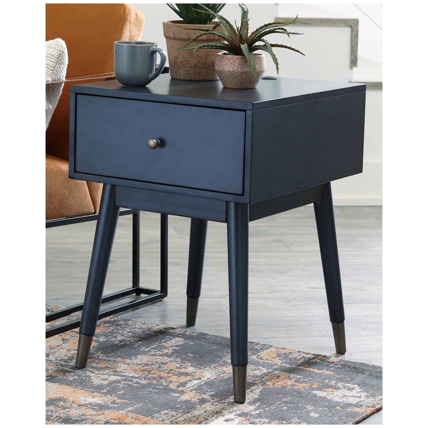 Paulrich Accent Table