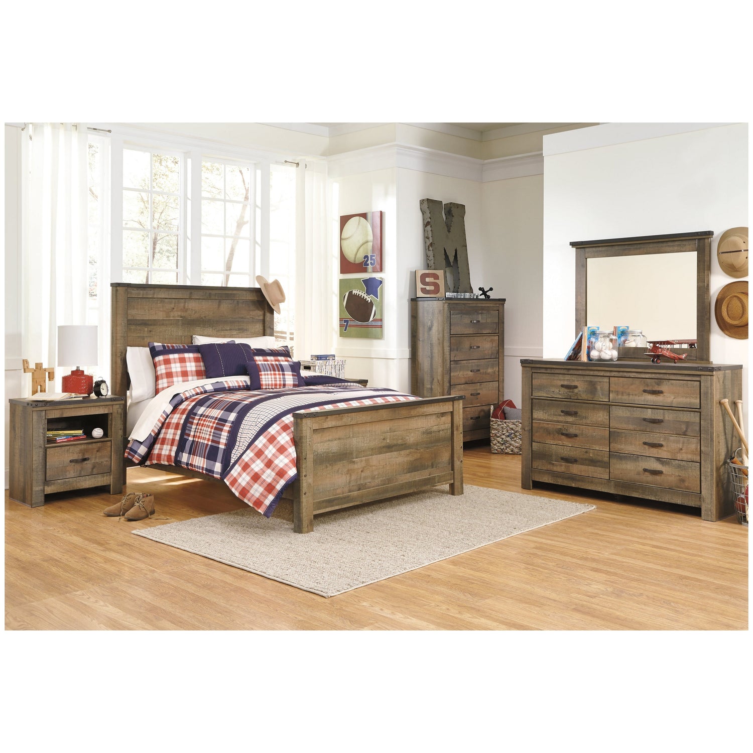 Trinell Panel Bed