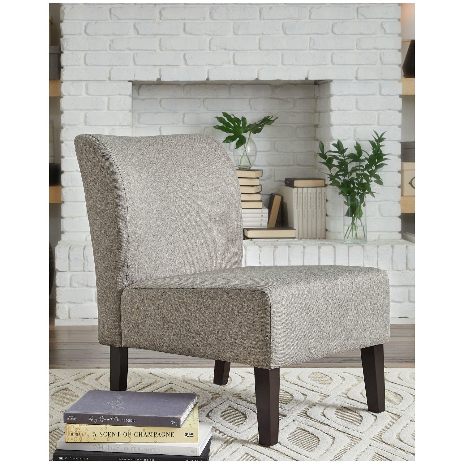 Triptis Accent Chair