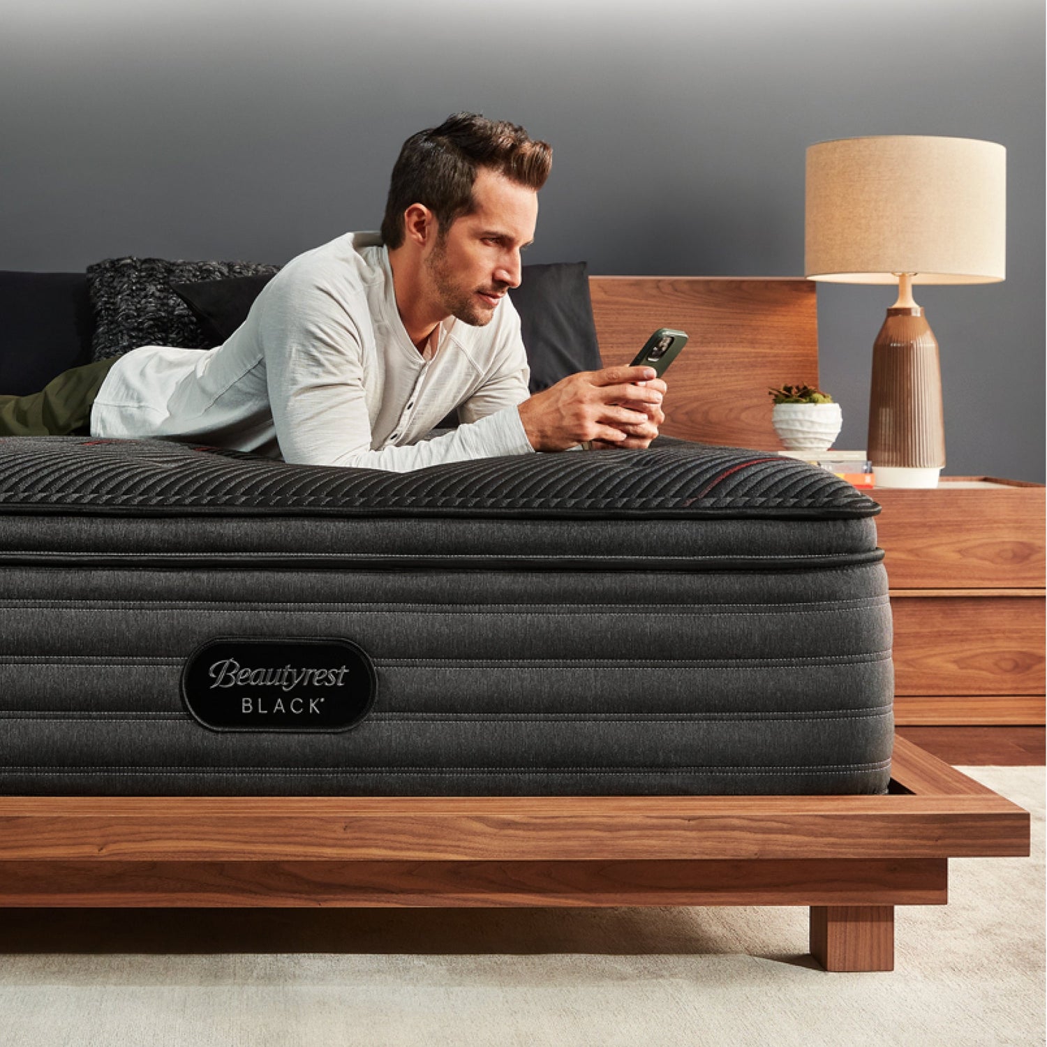 Beautyrest Black® C-Class Extra Firm